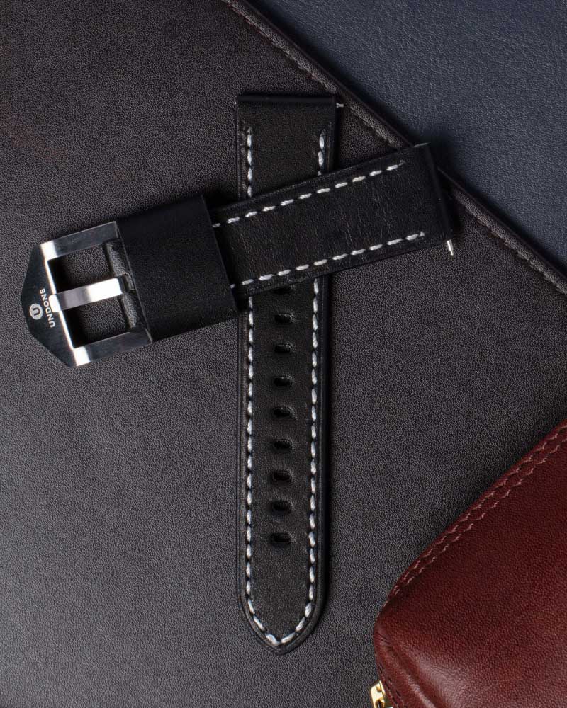 22mm Leather Black/White